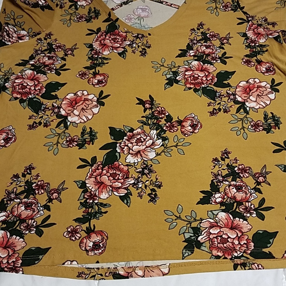Flower top - Picture 6 of 7